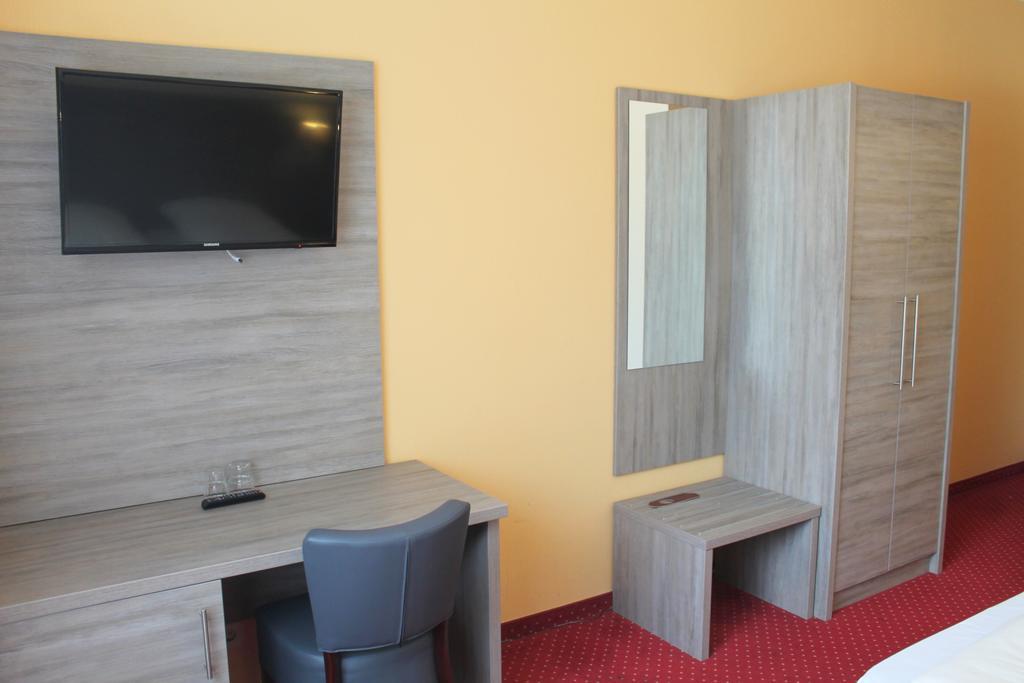 Hotel Lorien Cologne Room photo