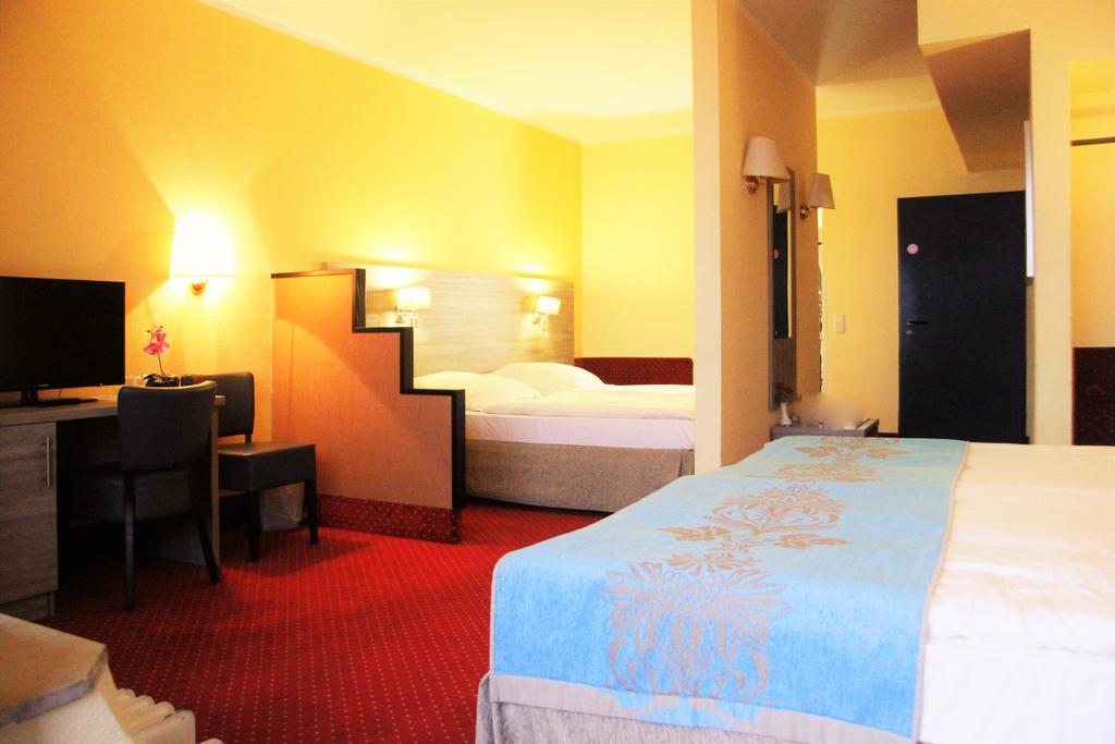 Hotel Lorien Cologne Exterior photo