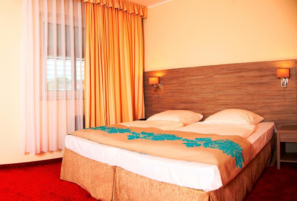 Hotel Lorien Cologne Room photo